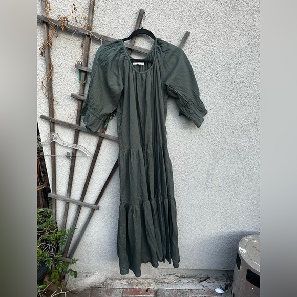 Daughters of India Sahana Gown Emerald Green - Picture 5 of 13